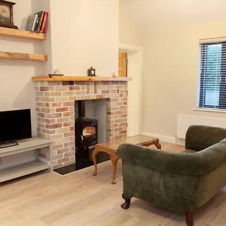 Lavender - 2 Bedroom Holiday home *